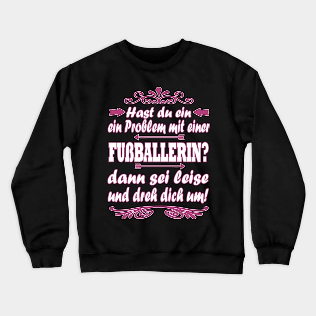 Fußball Mannschaft Team Ballsport Elfmeter Crewneck Sweatshirt by FindYourFavouriteDesign